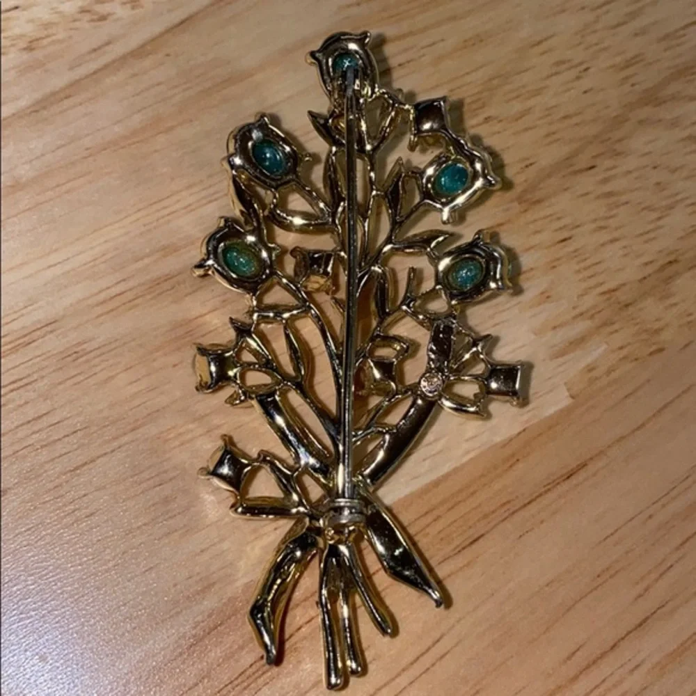 Vintage Sarah Coventry‎ Brooch Green Pearl Stones